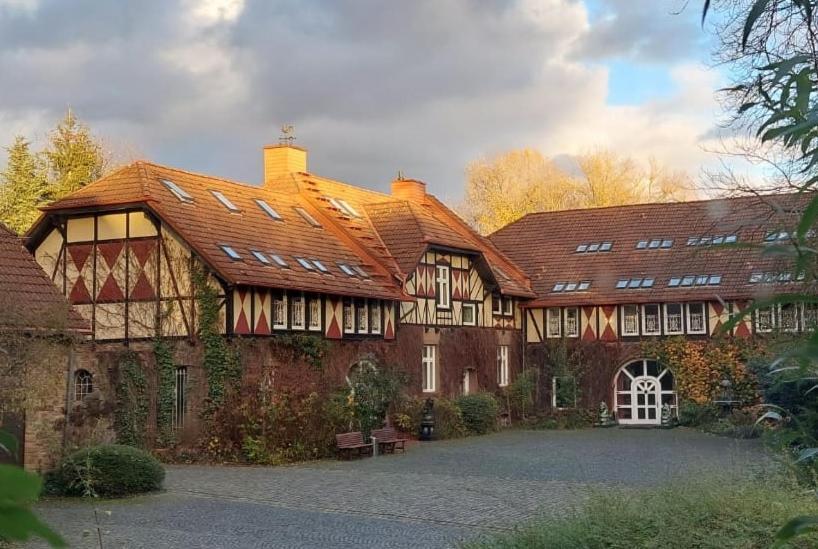 Rittergut Haus Laer Aparthotel Bochum Exterior photo